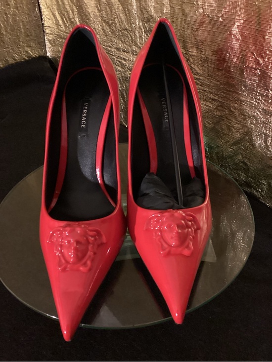 Versace Shoes - Versace Red Patent Leather Pointed-Toe Pumps with Medusa Accent